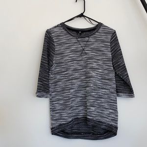 H&M Quarter sleeve pull over